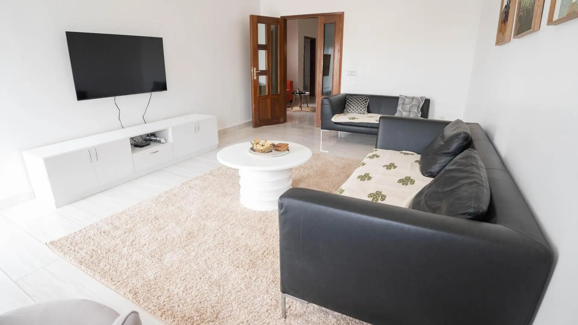Appartement Spacieux Et Lumineux Dakar