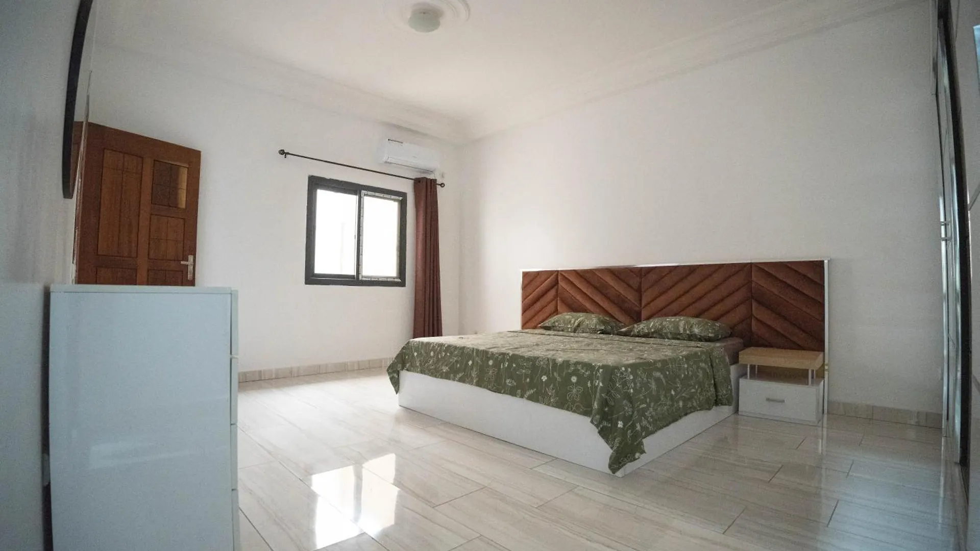 Appartement Spacieux Et Lumineux Dakar Apartment